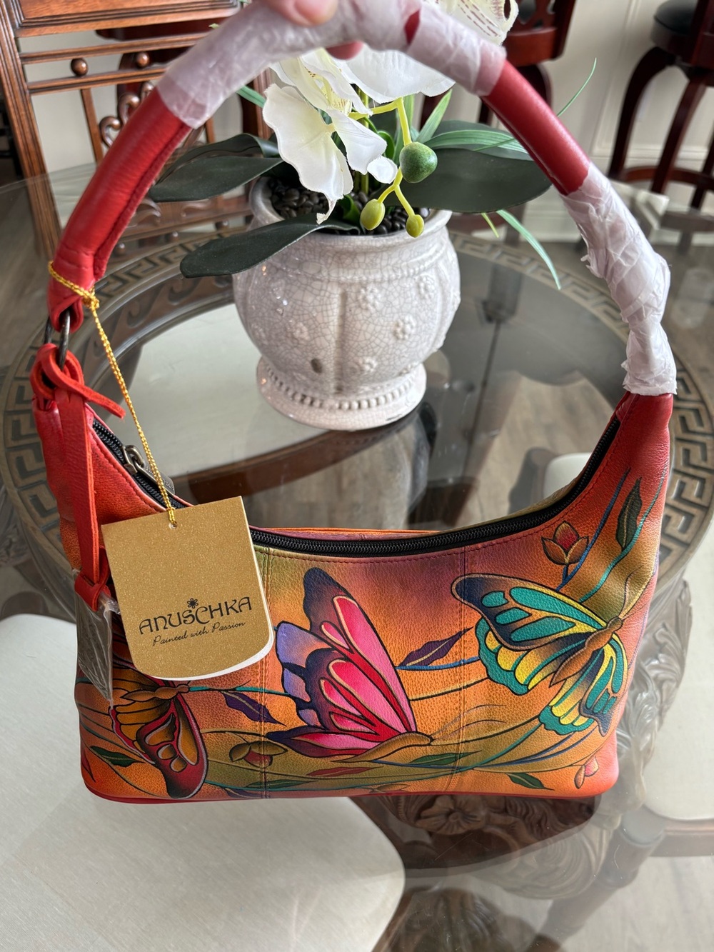🧡♥️ANUSCHKA VIBRANT BUTTERFLY DESIGN HAND PAINTED LEATHER HOBO/SHOULDER BAG!🧡♥️